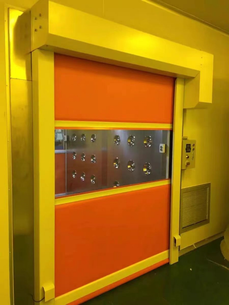 1698930993284806.jpg 卷簾門風淋室1.jpg